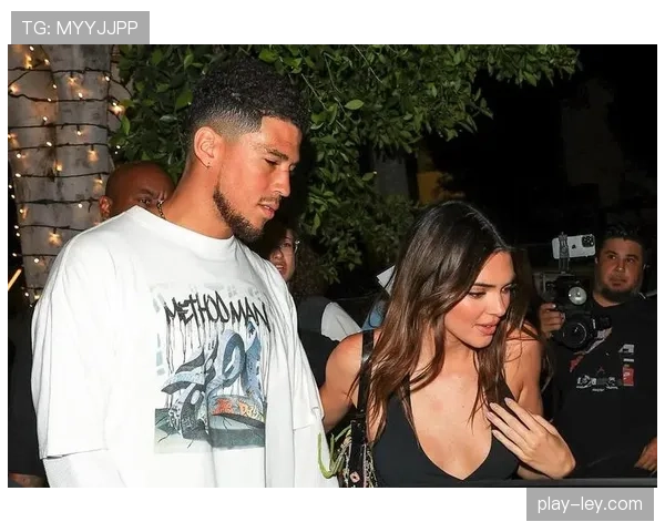 弗拉格51分创历史最年轻50分纪录,与乔丹并列新秀第二人 弗拉格51分创历史最年轻50分纪录,与乔丹并列新秀第二人